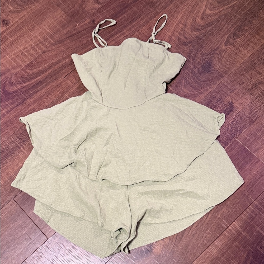 SHEIN Light Green Jumpsuit